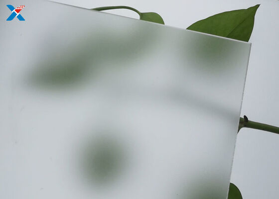 Freier Raum bereiftes Acrylblatt schnitt 3mm Lucite PMMA Matte Panels zurecht