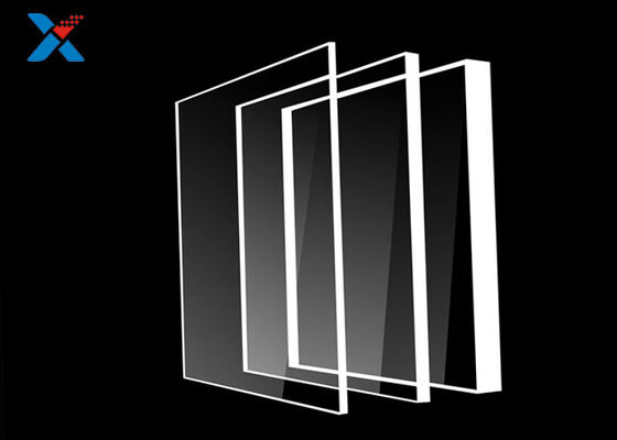 Transparente klare Acrylblätter warfen zurechtgeschnittene das Plastikbrett